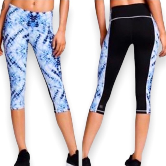 Victoria’s Secret Sport | VSX Knockout Cropped Leggings | Tie Dye | Size Small - Picture 1 of 7